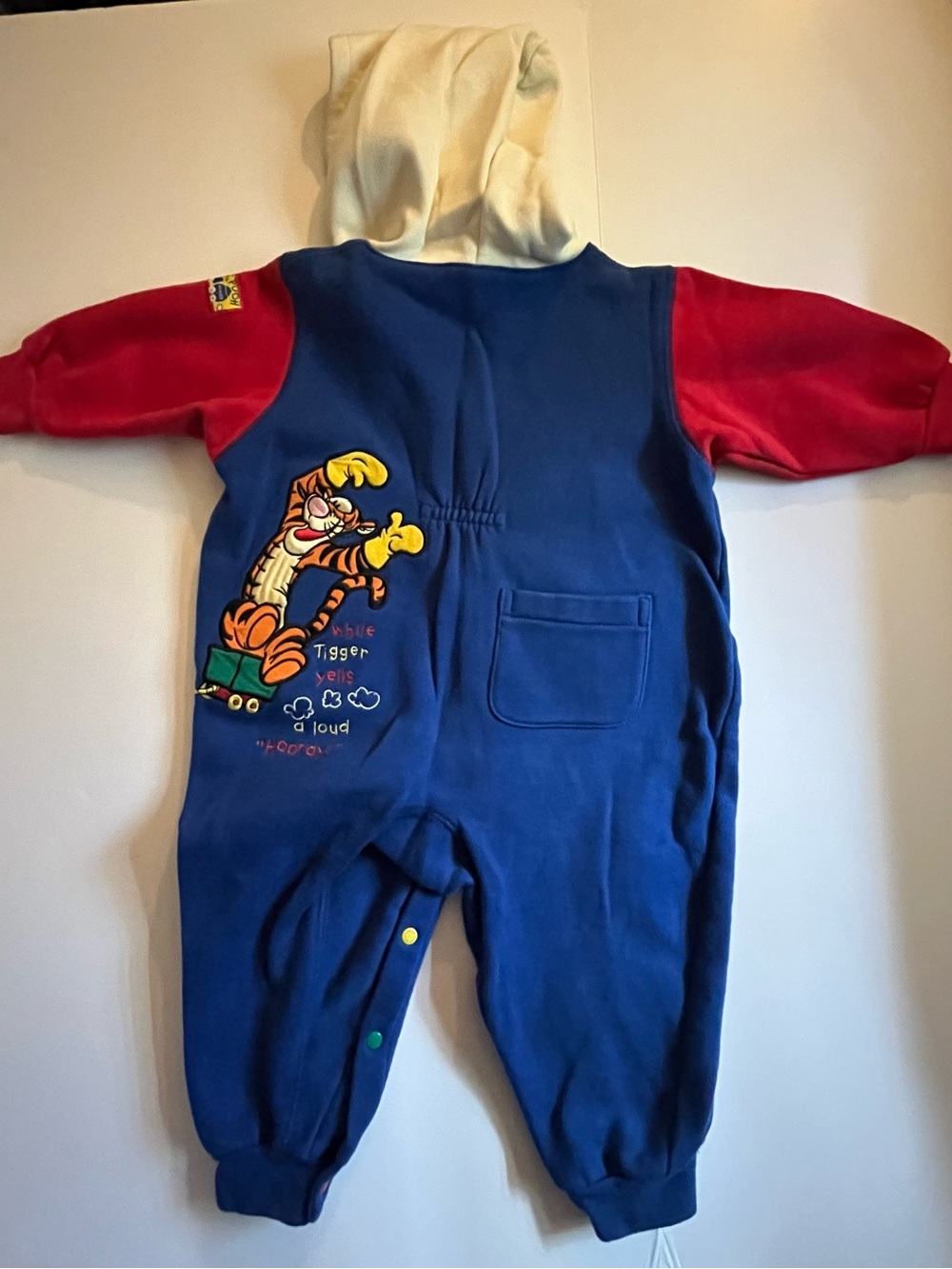 Disney Store Pooh Fleece Hooded One-Piece in Blue, Red & Cream - Size 24 mos. - Picture 6 of 6
